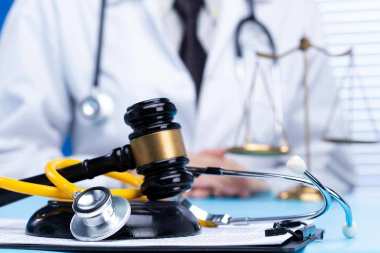 משפט ורפואה - טיפול רפואי רשלני